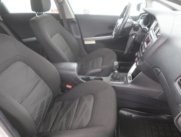 Kia Ceed II Kombi 1.6 CRDi 110KM 2014 Kia Ceed 1.6 CRDi, Salon Polska, Serwis ASO, zdjęcie 8