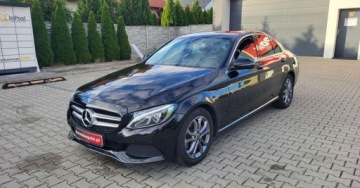 Mercedes Klasa C W205 Limuzyna 180 156KM 2018 Mercedes-Benz Klasa C Serwis , dobrze wyposazony , 1.6 Benzyna 156KM