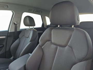 Audi Q5 II SUV Facelifting 2.0 40 TDI 204KM 2024 Audi Q5 matrixy, ambient plus, tempomat, kamera cofania, 2.0 Diesel 204KM, zdjęcie 11