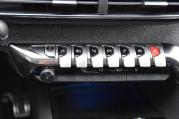 Peugeot 5008 II Crossover 2.0 BlueHDI 180KM 2018 Peugeot 5008 GT-LineAsystenty Full-LEDNaviKamera Pol-Skora Ambiente7-Foteli, zdjęcie 21