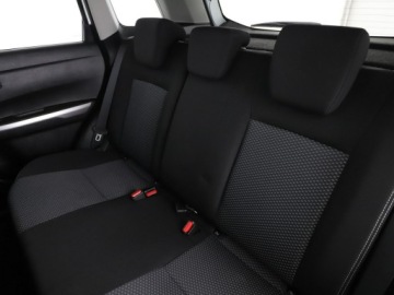 Suzuki Vitara III 2023 Suzuki Vitara led auto klima kamera navi grzane, zdjęcie 16