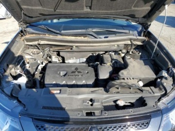 Mitsubishi Outlander III 2020 Mitsubishi Outlander 2020 MITSUBISHI OUTLANDER SE 2.4 Benzyna 166KM, zdjęcie 11