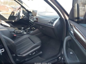 BMW X3 G45 2024 BMW X3 xDrive30i 2024 2.0 Benzyna 248KM, zdjęcie 9