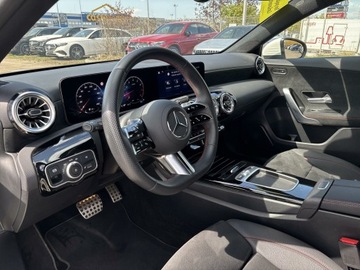 Mercedes Klasa A W177/V177 Hatchback Facelifting 1.3 200 163KM 2024 Mercedes-Benz A 200 AMG Line/ Pakiet integracyjny, zdjęcie 15