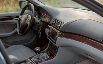 BMW Seria 3 E46 Sedan 2.0 318i 143KM 2003 BMW Seria 3 BMW Seria 3 2.0 Benzyna 143KM, zdjęcie 15