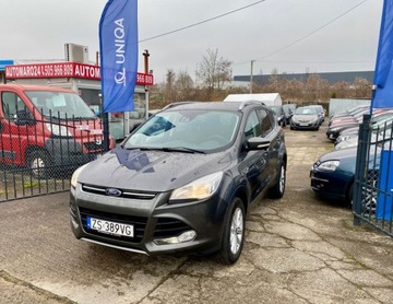 Ford Kuga II SUV 1.5 EcoBoost 150KM 2015 Ford Kuga Ford Kuga 2x4 Titanium 1.5 Benzyna 150KM
