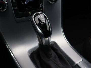 Volvo XC60 I SUV Facelifting 2.4 D4 190KM 2017 Volvo XC60 D4, Salon Polska, Serwis ASO, 187 KM, zdjęcie 18