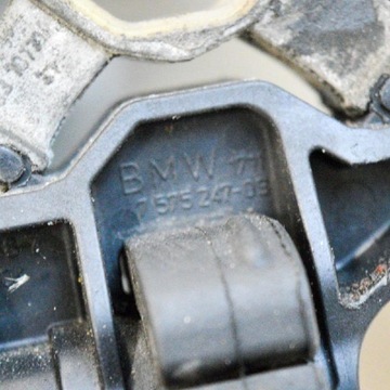 BMW 5 F10 2.0D 135KW PŘEDNÍ CHLADIČ LEVÝ STRANA DRŽÁK 7575247 P7823