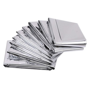 Светоотражающий гидропонный завод в хорошем серебряном стиле