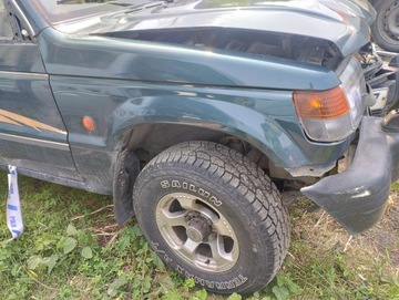 BLATNÍK PRAVÝ MITSUBISHI PAJERO II