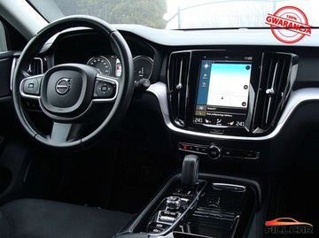 Volvo V60 II  2020 Volvo V60 Volvo V60 T6 AWD Plug-In Hybrid Panorama Serwis 2.0 253KM, zdjęcie 14
