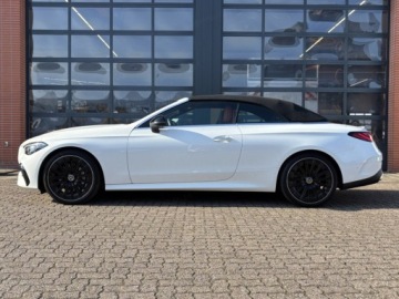 Mercedes CLE Coupe 2.0 300 258KM 2026 CLE 300 4-Matic AMG Line Kabriolet 2.0 (258KM) 2026, zdjęcie 2