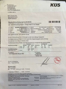 Toyota Auris I Hatchback 3d Facelifting 1.6 Valvematic 132KM 2013 Toyota Auris kamera , nawigacja 1.6 Benzyna 132KM, zdjęcie 36