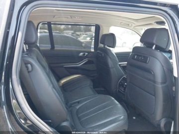 BMW X7 2021 BMW X7 xDrive40i 2021 3.0l 3.0 Benzyna 335KM, zdjęcie 11