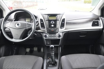  SSANGYONG KORANDO 2.0 150KM Bezwypadkowy, zdjęcie 4
