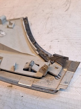 ODRAZKA DEKORACE SVĚTLA LEVÝ PŘEDNÍ SAAB 9-5 95 89101420