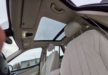 BMW X5 F15 SUV xDrive40e 313KM 2016 BMW X5 F15 X-DRIVE 4.0E LOUNGE PLUS 313ps HYBRID 2.0 Hybryda Plug-in, zdjęcie 31