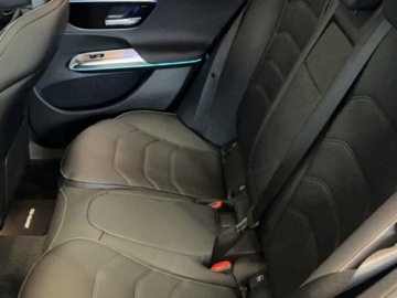 Mercedes Klasa E W214 Sedan 2.0 220d 197KM 2025 E Klasa 220 d 4-Matic AMG 2.0 (197KM) 2025, zdjęcie 12