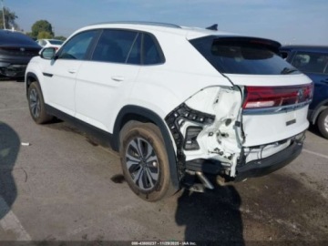 Volkswagen 2025 Volkswagen Atlas 2025 VOLKSWAGEN ATLAS CROSS SPORT 2.0T SE 2.0 Benzyna, zdjęcie 3