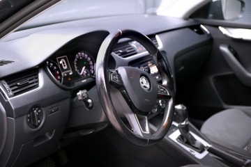 Skoda Octavia III Liftback 2.0 TDI 150KM 2016 Škoda Octavia Skoda Octavia 2.0 Tdi 150PS/DSG/2x, zdjęcie 13