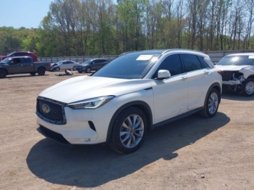 Infiniti QX50 2021 Infiniti QX50 2021 INFINITI QX50 LUXE 2.0 Benzyna 268KM, zdjęcie 2