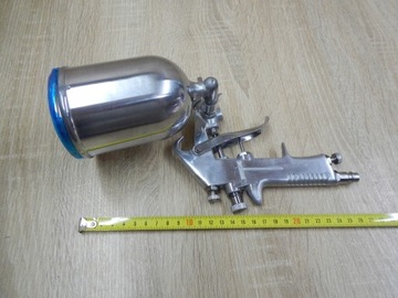 Pistolet lakierniczy 1,5mm 300ml 3-5bar do malowan