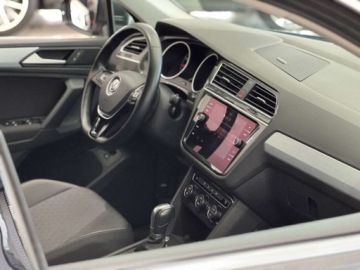 Volkswagen Tiguan II SUV 1.5 TSI EVO 150KM 2019 Volkswagen Tiguan Comfort 1 wlasciciel Salon Polska FV 23 gwarancja d, zdjęcie 36