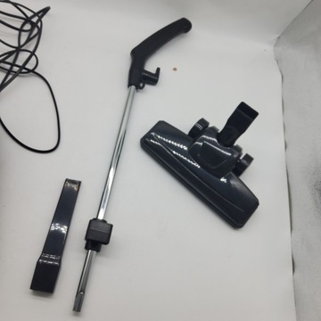 AMAZON VSC02B16T-EU вертикальный пылесос черный