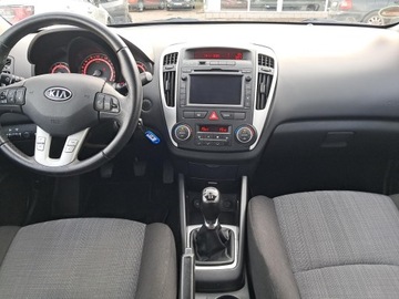 Kia Ceed I Hatchback 5d Facelifting 1.4 DOHC CVVT 90KM 2012 Kia Ceed 1.4 CVVT I (2006-2012) Kia Ceed 1.4 CVVT, zdjęcie 4