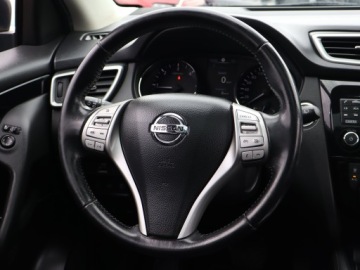 Nissan Qashqai II Crossover 1.6 dCi 130KM 2017 Nissan Qashqai 1.6 dCi, Automat, Navi, Klima, zdjęcie 14