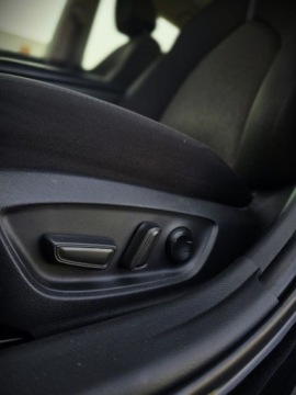 Toyota Camry IX Sedan 2.5 Hybrid Dynamic Force 218KM 2023 Toyota Camry Toyota Camry 2.5 Hybrid Comfort CVT FV23 Gwarancja Salon PL, zdjęcie 25