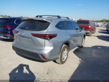 Toyota Highlander III 2023 Toyota Highlander Le, 2023r., 2.4L 2.4 Benzyna 265KM, zdjęcie 2