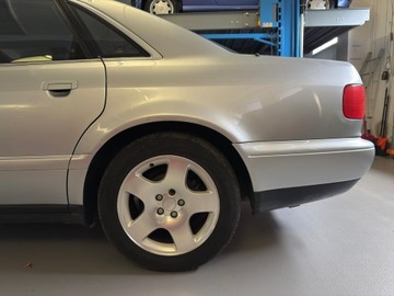 Audi A8 D2 Sedan 3.7 quattro 230KM 1997 Audi A8 (D2) 3.7 V8 Quattro - 1997 Elegancja, moc i niemiecka precyzja, zdjęcie 23