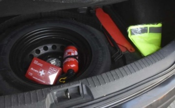 Nissan Qashqai I Crossover 1.5 dCi 106KM 2007 Nissan Qashqai Nissan Qashqai 1.5 dCi Eco visia 1.5 Diesel 106KM, zdjęcie 11