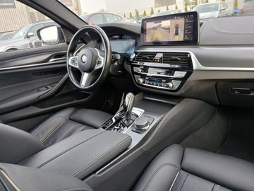 BMW Seria 5 G30-G31 Limuzyna Facelifting 3.0 540i 333KM 2023 BMW 540 540i xDrive mHEV M Sport, zdjęcie 27