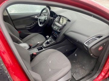 Ford Focus III Sedan Facelifting 1.0 EcoBoost 125KM 2015 Ford Focus Salon polska Benzyna 125KM, zdjęcie 9