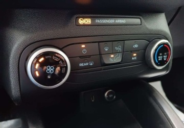 Ford Focus III Sedan Facelifting 1.5 TDCi 95KM 2018 Ford Focus 1.5 EcoBlue 95KM Trend SalonPL SerwsASO FV23 Gwarancja 1.5 95KM, zdjęcie 17