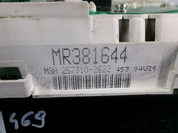 MITSUBISHI PAJERO I PININ 4X4 1.8GDI PŘÍSTROJOVÁ DESKA MR381644 133TTYS