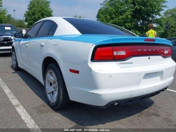 Dodge Charger V 2014 Dodge Charger 2014 Dodge Charger 4dr Sdn Police RWD 3.6 Benzyna 292KM, zdjęcie 2