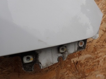 BLATNÍK PRAVÝ PŘEDNÍ HYUNDAI H1 TQ 2008-