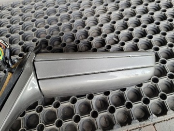 Mercedes W140 500 Зеркало правое Европа col 172