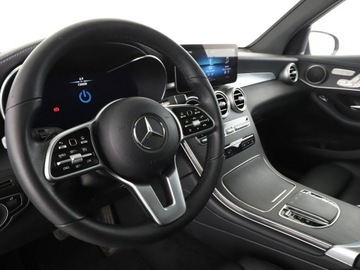 Mercedes GLC C253 SUV Plug-In 2.0 300e 320KM 2022 Mercedes GLC 300 PHEV 4x4 skóra full LED panorama, zdjęcie 13