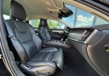 Volvo S90 II Sedan 2.0 D4 190KM 2020 Volvo S90 D4 Momentum, ACC, Kamera, GPS, HarmanKardon, Pamiec fotela, Salo, zdjęcie 16