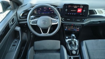 Volkswagen T-Roc I SUV Facelifting 2.0 TSI 190KM 2023 Volkswagen T-Roc 2.0TSI 190KM 4x4 SalonPL I właści, zdjęcie 35