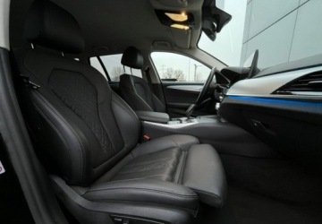 BMW Seria 5 G30-G31 Touring Plug-In 2.0 530e 292KM 2022 BMW Seria 5 4x4 Skora Navi Kamera Sport Full Led Automat FV23, zdjęcie 18