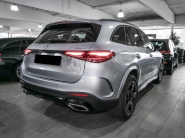 Mercedes GLC C254/X254 SUV 2.0 200d 163KM 2026 MERCEDES-BENZ GLC 200 d 4-Matic AMG Line 2.0 (163KM) 2026, zdjęcie 1