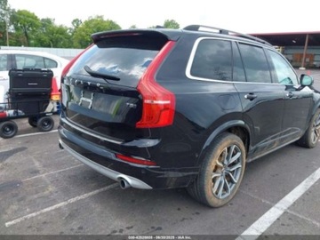Volvo XC90 II SUV 2.0 T5 250KM 2019 Volvo XC 90 T5 Momentum, 2019r., 4x4, 2.0L 2.0 Benzyna 250KM, zdjęcie 2