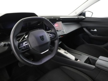 Peugeot 308 III Hatchback 1.2 PureTech 130KM 2022 Peugeot 308 automat navi grzane fotele LED, zdjęcie 13