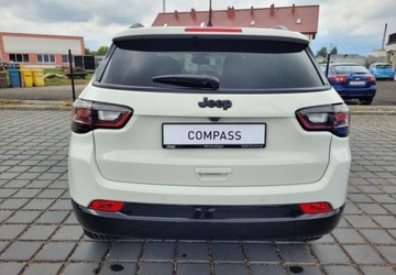 Jeep Compass II SUV Facelifting 1.5 MHEV T4 130KM 2025 Jeep Compass E-HYBRID MY25 summit Mhev 1.5 Hybryda 130KM, zdjęcie 3
