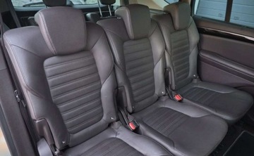 Renault Espace V Van 1.6 Energy TCe 200KM 2015 Renault Espace Renault Espace Energy TCe 200 EDC Initiale Paris 1.6 Benzyna, zdjęcie 16